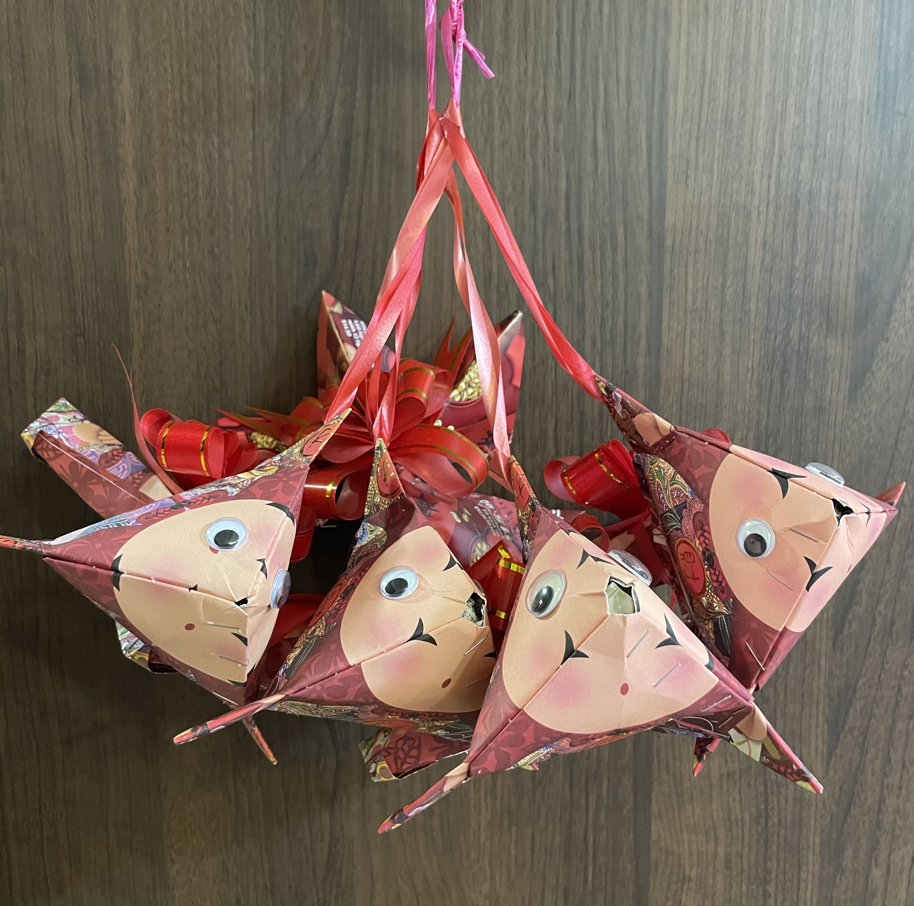 Handmade Angpow Fish Decoration (Medium Sized) - Design 1